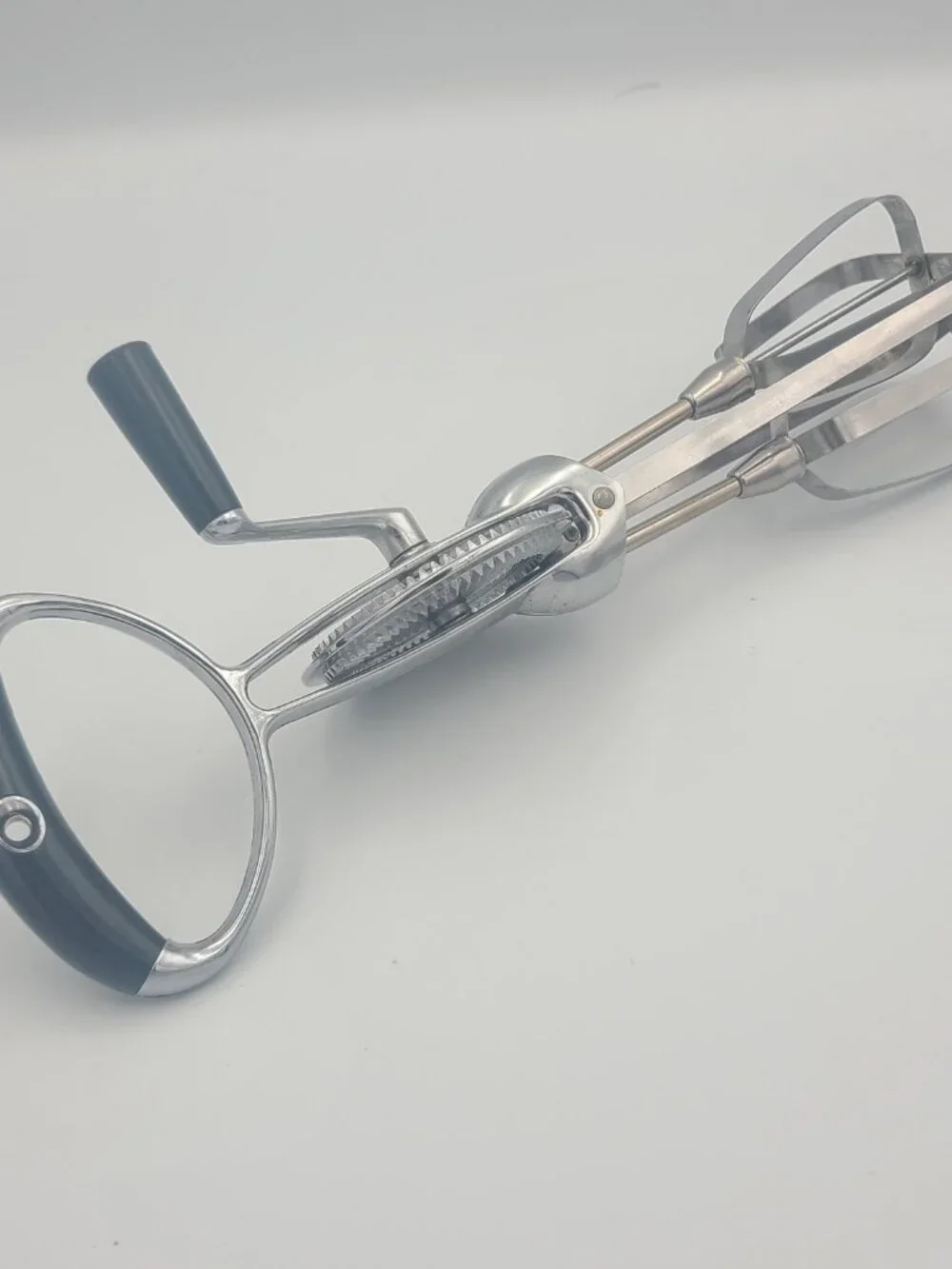 Vintage Flint Ekco Best Egg Beater Hand Crank Mixer Stainless Steel Black Handle